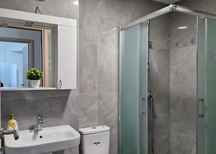 Apartment Sunflower Center With Free Garage